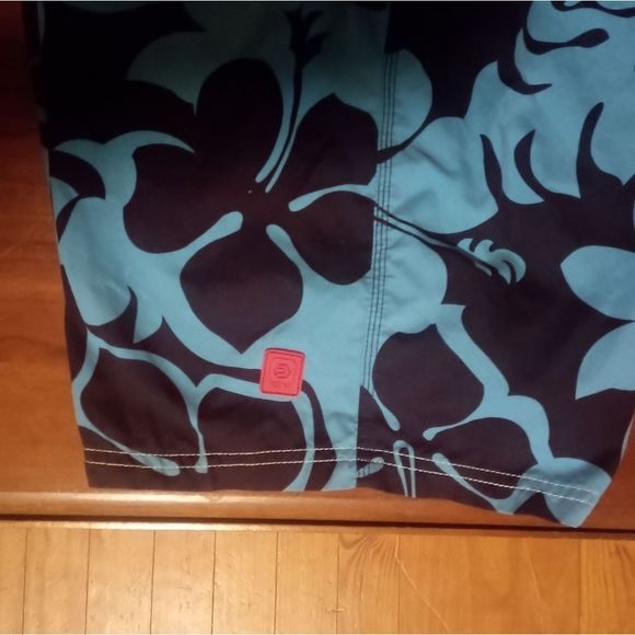 Pre-Owned Medium OP Ocean Pacific Swimsuit - Picture 5 of 7